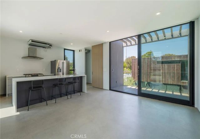 762 Rosecrans, Manhattan Beach, CA 90266