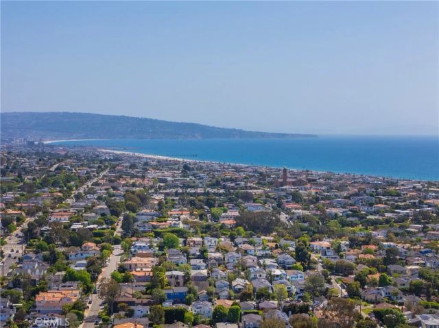 762 Rosecrans, Manhattan Beach, CA 90266