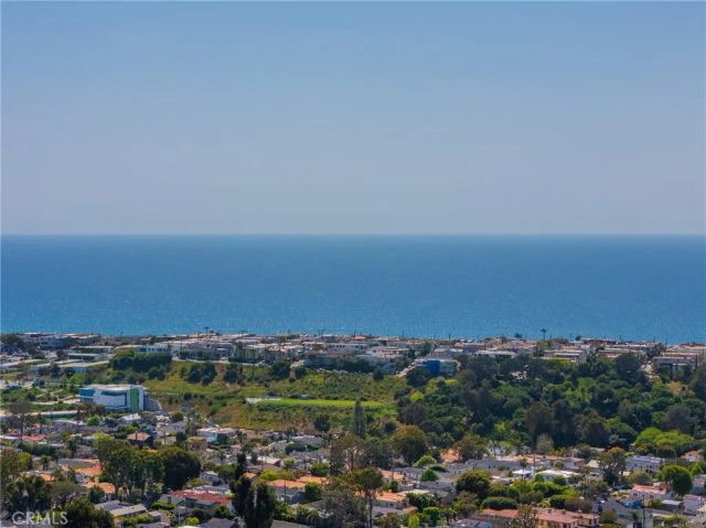 762 Rosecrans, Manhattan Beach, CA 90266