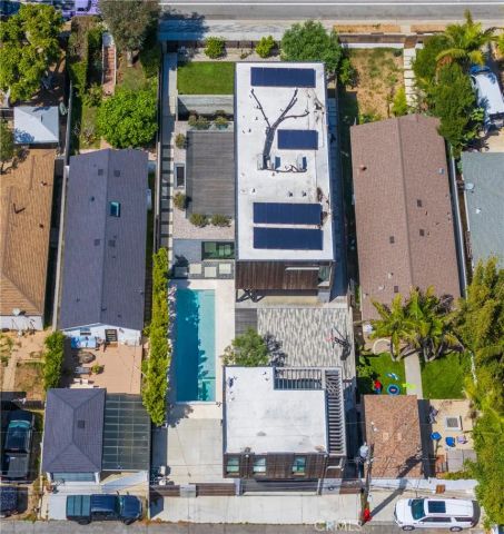 762 Rosecrans, Manhattan Beach, CA 90266