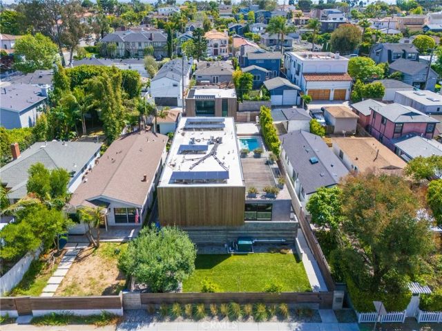 762 Rosecrans, Manhattan Beach, CA 90266