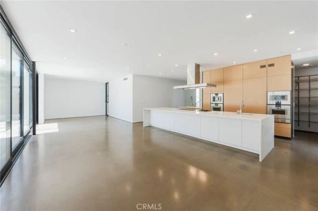 762 Rosecrans, Manhattan Beach, CA 90266