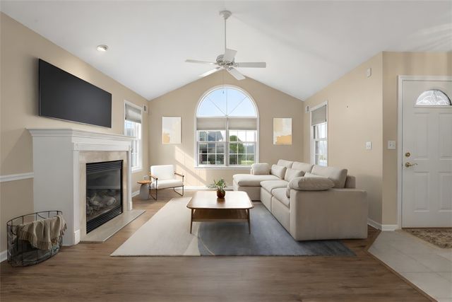 1143 Links Way, West Deer, PA 15044