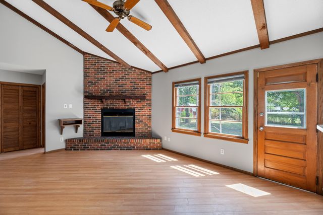 3609 E Countryside Plz, Wichita, KS 67218