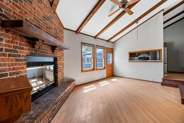3609 E Countryside Plz, Wichita, KS 67218