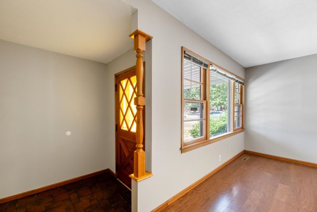 3609 E Countryside Plz, Wichita, KS 67218