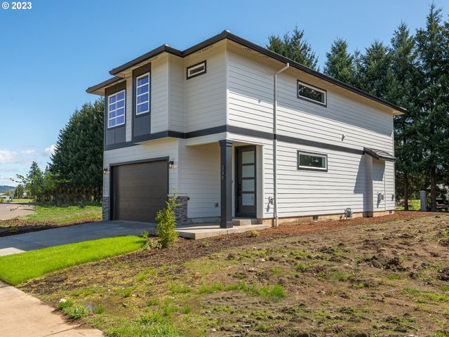 336 SUNDAY Dr, Creswell, OR 97426