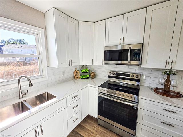 5209 Greenbrook DR, Portsmouth, VA 23703