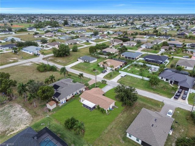 1412 NW 10th ST, Cape Coral, FL 33993