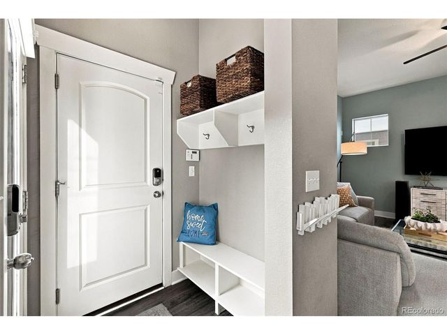 5047 Akron St, Denver, CO 80238