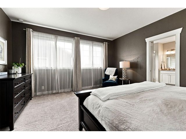 5047 Akron St, Denver, CO 80238