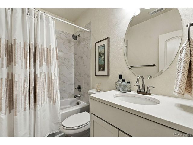 5047 Akron St, Denver, CO 80238