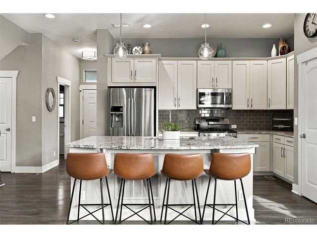 5047 Akron St, Denver, CO 80238