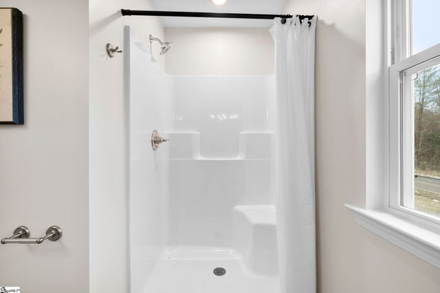 910 Alexander Road, Taylors, SC 29687