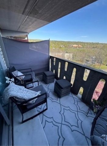 200 Swanton St 704, Winchester, MA 01890