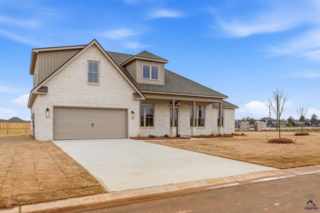 8 Pleasant Oaks Drive, Perry, GA 31069