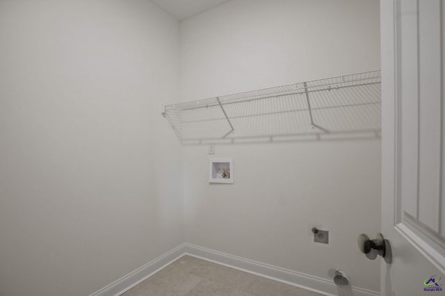 8 Pleasant Oaks Drive, Perry, GA 31069