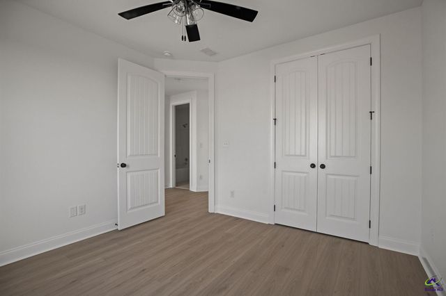 8 Pleasant Oaks Drive, Perry, GA 31069