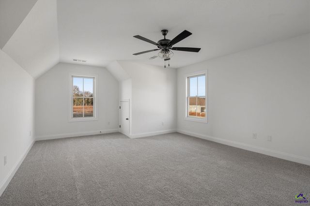 8 Pleasant Oaks Drive, Perry, GA 31069
