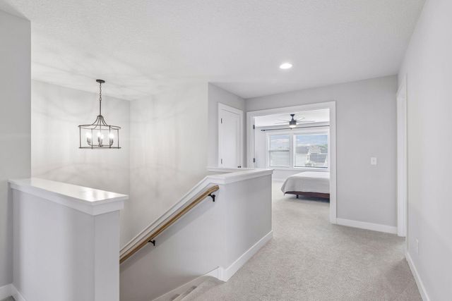 5019 Airlake Drive, Woodbury, MN 55129