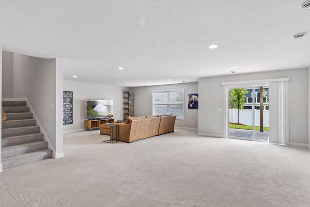 5019 Airlake Drive, Woodbury, MN 55129