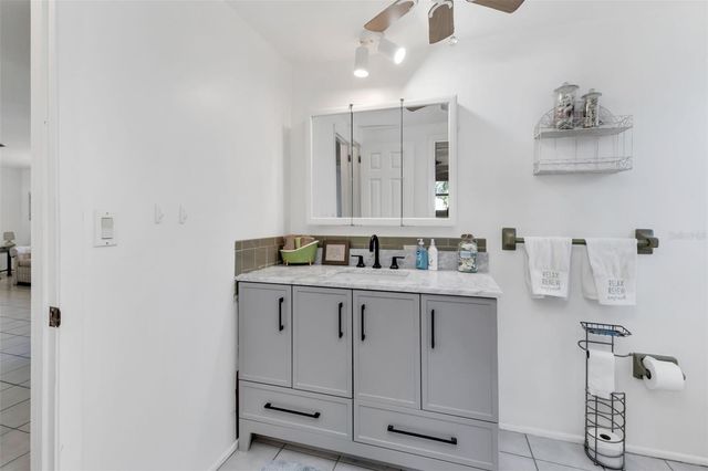 526 GRANT ROAD, Venice, FL 34293