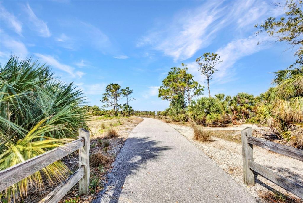 Image 57 of property listing at 526 GRANT ROAD, Venice, FL 34293