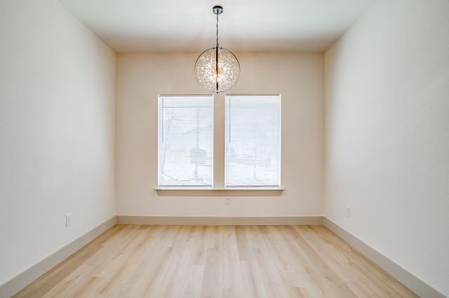 725 Haynie Drive, Runaway Bay, TX 76426