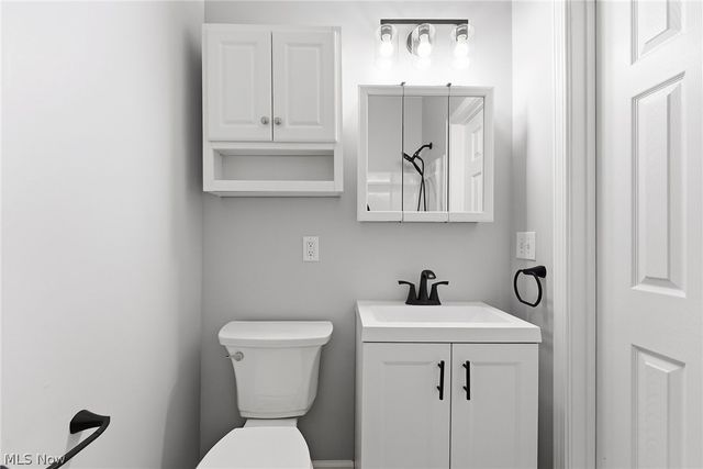 1535 Lakewood Avenue, Lakewood, OH 44107