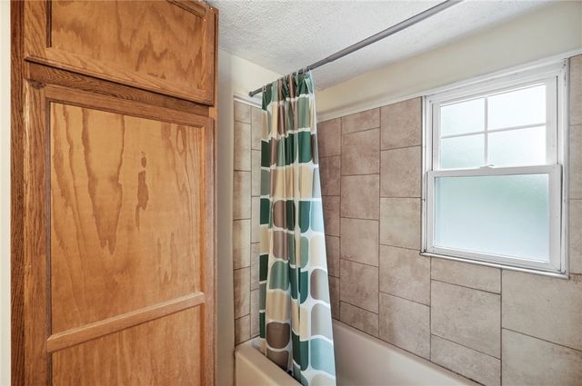 34 Orchard Avenue, Englewood, OH 45322