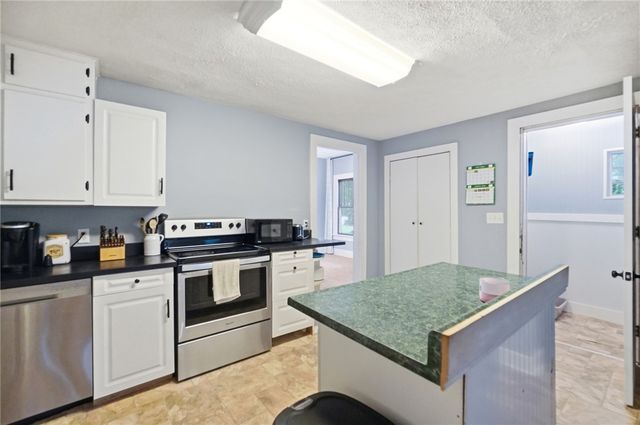 34 Orchard Avenue, Englewood, OH 45322