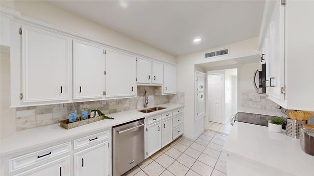 617 Prairie Lane, Mesquite, TX 75150