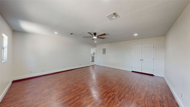 617 Prairie Lane, Mesquite, TX 75150