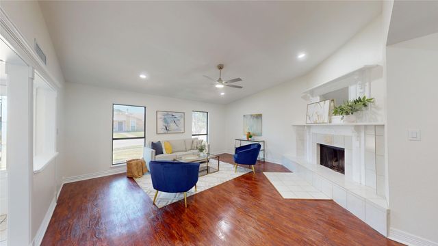617 Prairie Lane, Mesquite, TX 75150