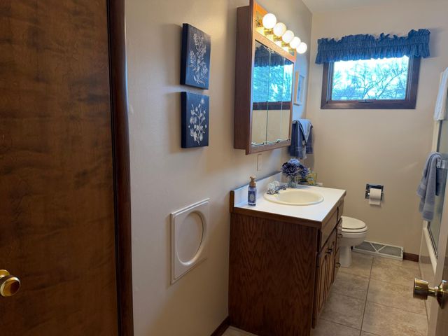 1809 15th Street S, Fargo, ND 58103