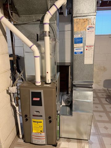 1809 15th Street S, Fargo, ND 58103