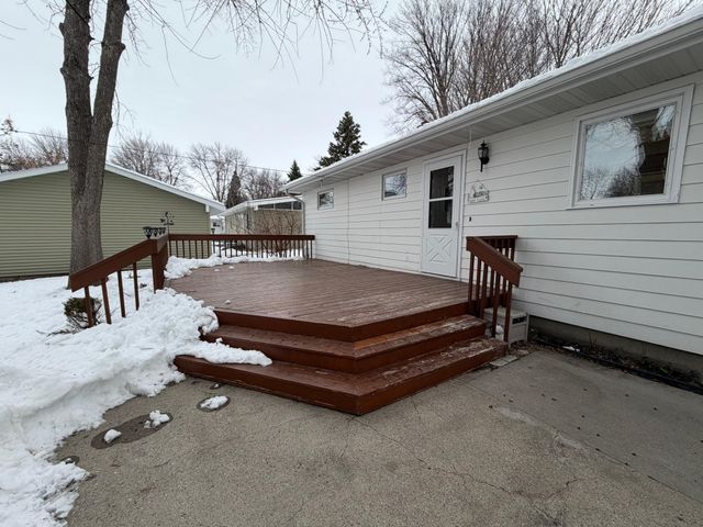 1809 15th Street S, Fargo, ND 58103