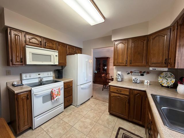 1809 15th Street S, Fargo, ND 58103