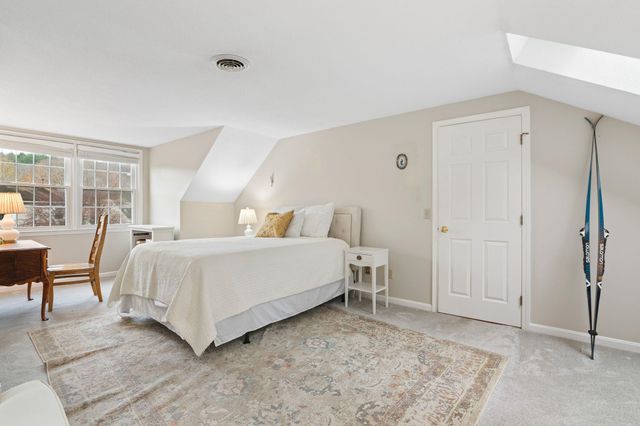 28 B Stonehouse Lane, Keene, NH 03431