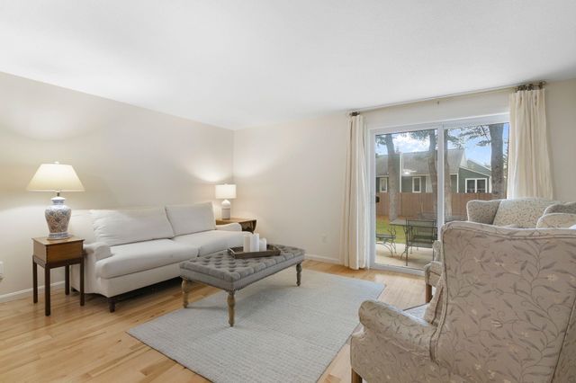 28 B Stonehouse Lane, Keene, NH 03431