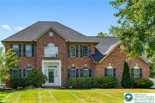 1674 Woodfield Drive, Lower Saucon Twp, PA 18015