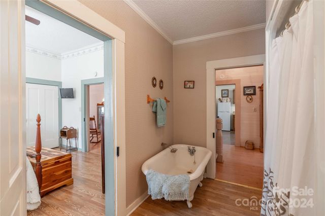 206 E Allenton Street, Mount Gilead, NC 27306