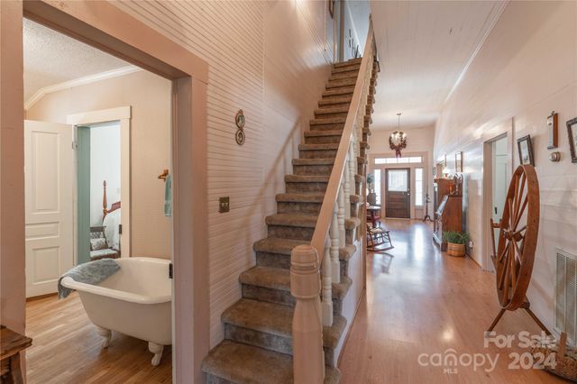 206 E Allenton Street, Mount Gilead, NC 27306
