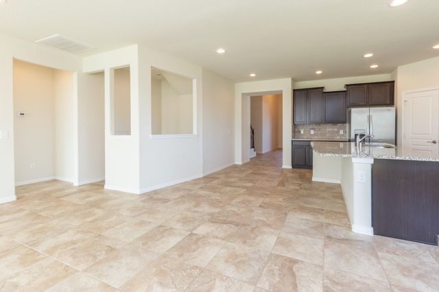 10 Log House Court, Tomball, TX 77375