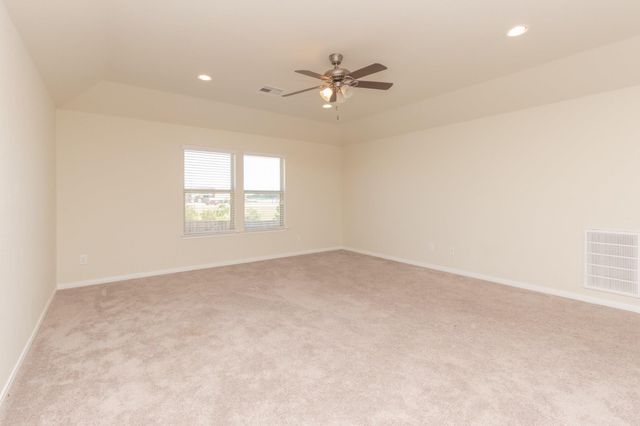 10 Log House Court, Tomball, TX 77375