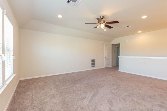 10 Log House Court, Tomball, TX 77375