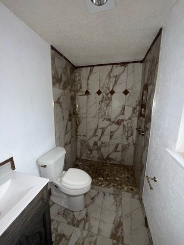 2916 Refugio Avenue, Fort Worth, TX 76106