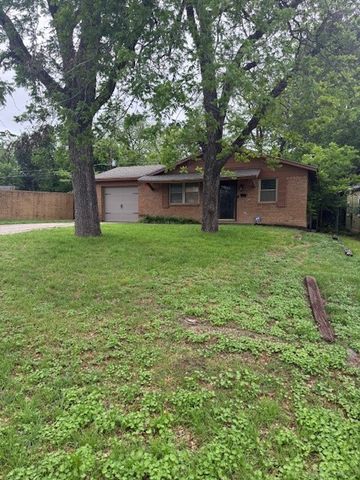 2916 Refugio Avenue, Fort Worth, TX 76106