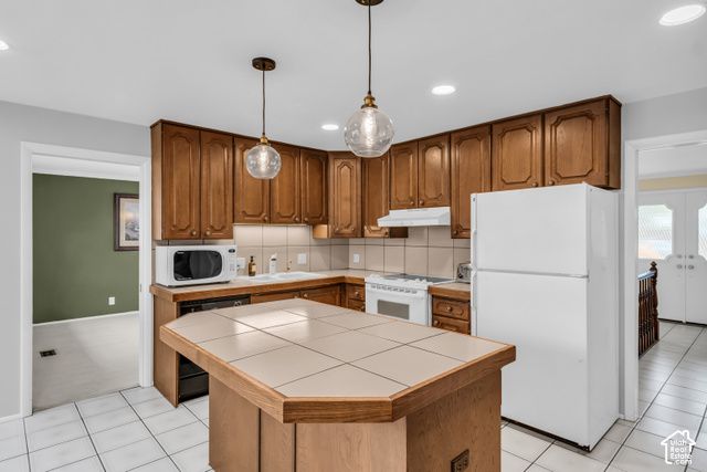 2329 E SUBLETTE PL, Sandy, UT 84093