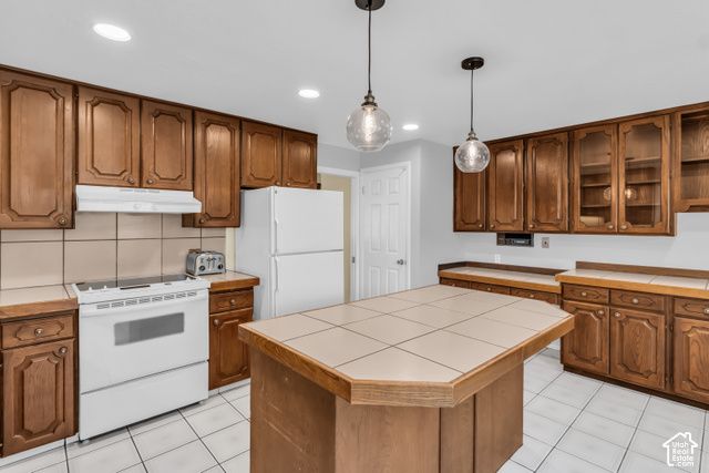 2329 E SUBLETTE PL, Sandy, UT 84093